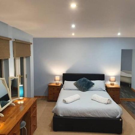 Ensuite Rooms Wick  Luaran gambar